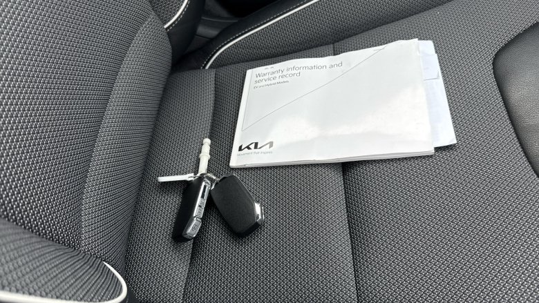 Kia E-Niro 150kW 2 Long Range 64kWh 5dr Auto Electric Estate